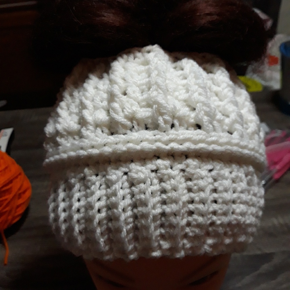 Crochet headband - Picture 2 of 5